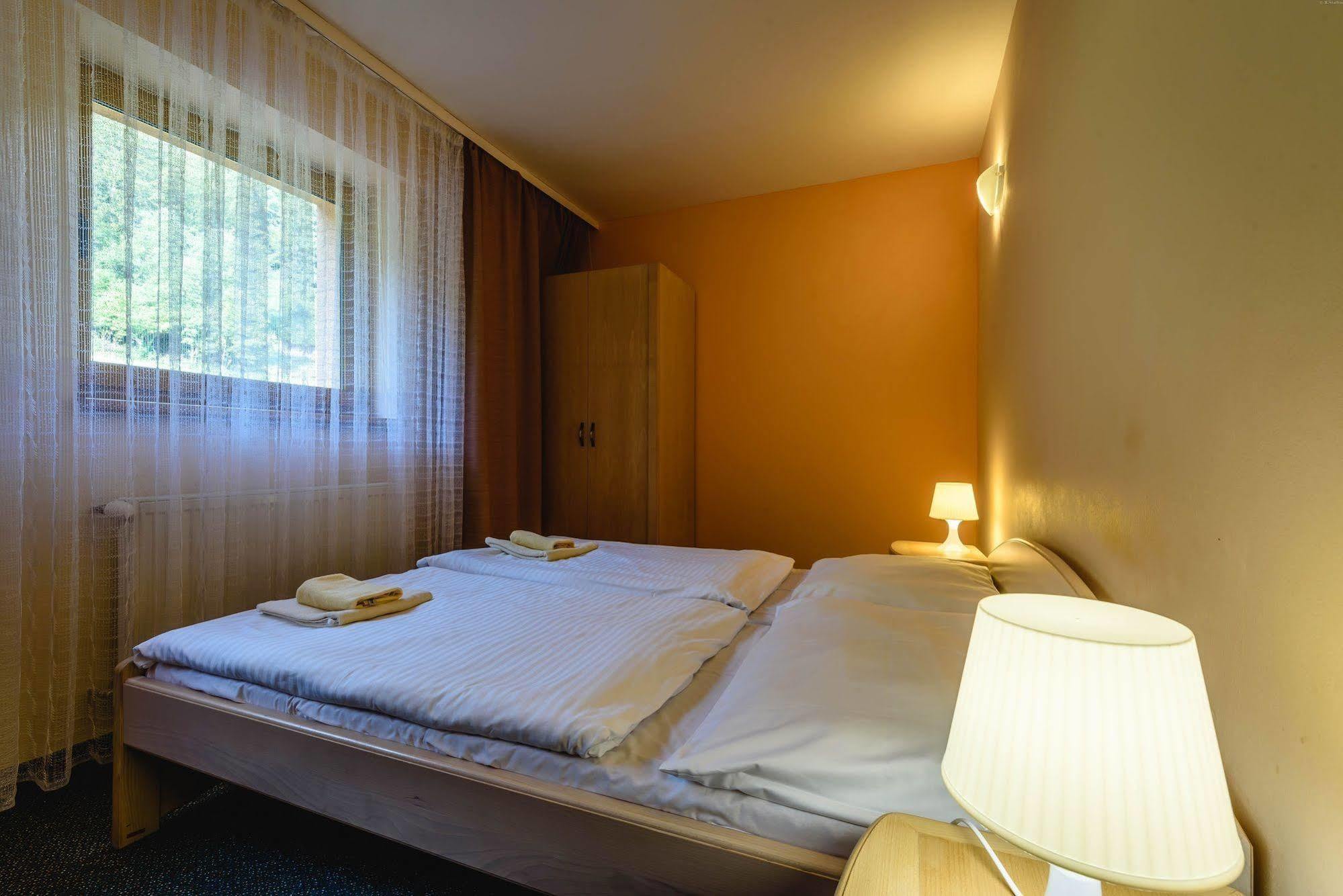 Hotel Boboty Terchova Ngoại thất bức ảnh