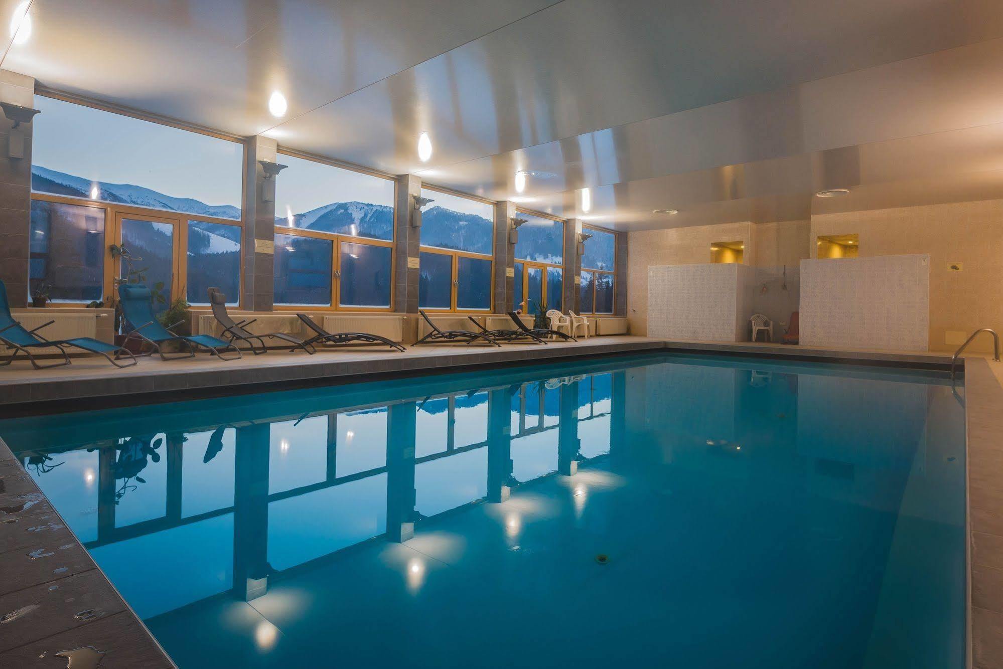 Hotel Boboty Terchova Ngoại thất bức ảnh